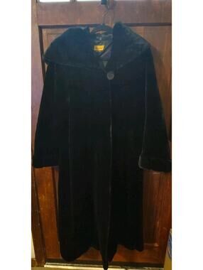 Midnight Velvet Full Length Black Faux Fur Coat Style 5053R 43 Size Medium